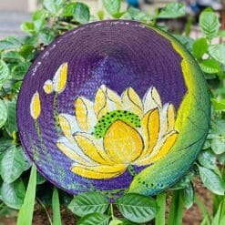 Nón cỏ bàng tím họa tiết Sen vàng-01