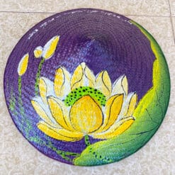 Non co bang tim hoa tiet sen vang 3 huego