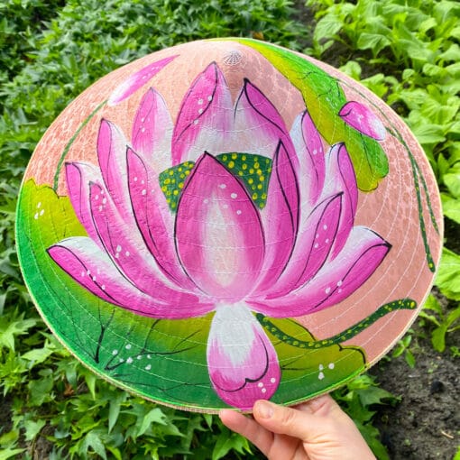 Nón lụa hồng họa tiết Sen hồng-02