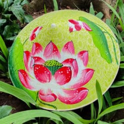 Non lua xanh hoa tiet sen do 01 4 huego