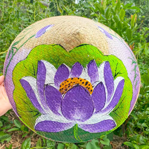 Nón cỏ bàng họa tiết sen tím – Mẫu 02