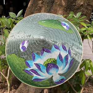 Nón lụa xám họa tiết sen tím