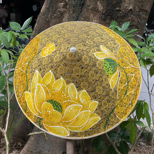 Nón lụa vàng đồng họa tiết sen vàng