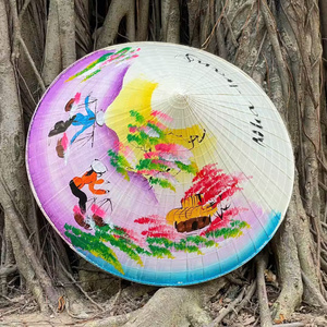 Nón lá Huế họa tiết cô gái – Mẫu 01