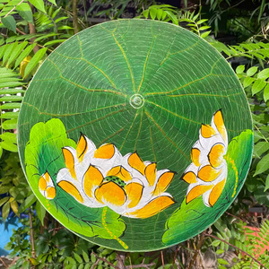 Nón lá sen Huế họa tiết sen vàng – Mẫu 04